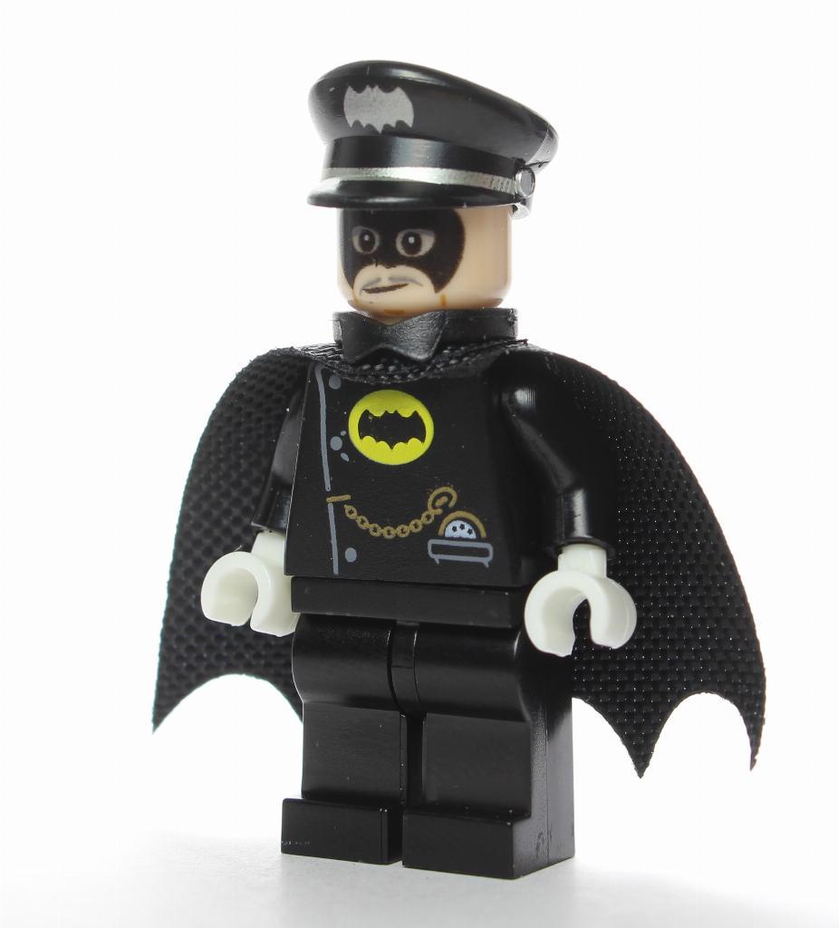 herobloks alfred pennyworth batsuit herobloks alfred pennyworth batsuit